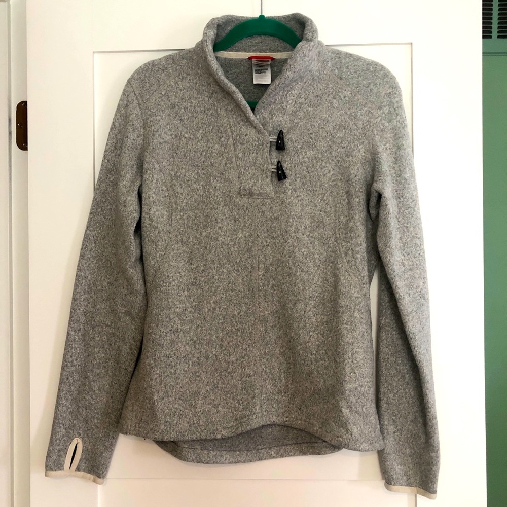 North Face Women’s Pullover